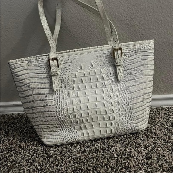 AUTHENTIC BRAHMIN bag - Picture 2 of 3